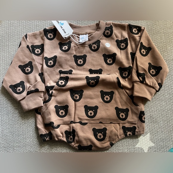 Bear Onsie with Pockets - Picture 1 of 4